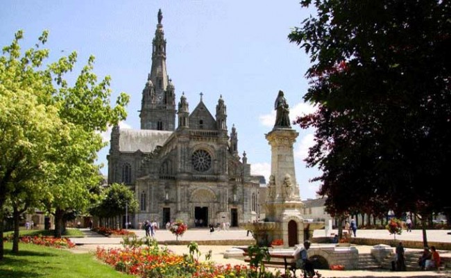 SAINT-ANNE-AURAY-2